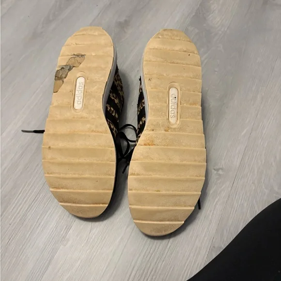 Adidas Women's Leopard Print Sneakers - Will Accept Reasonable Offers - Picture 5 of 6